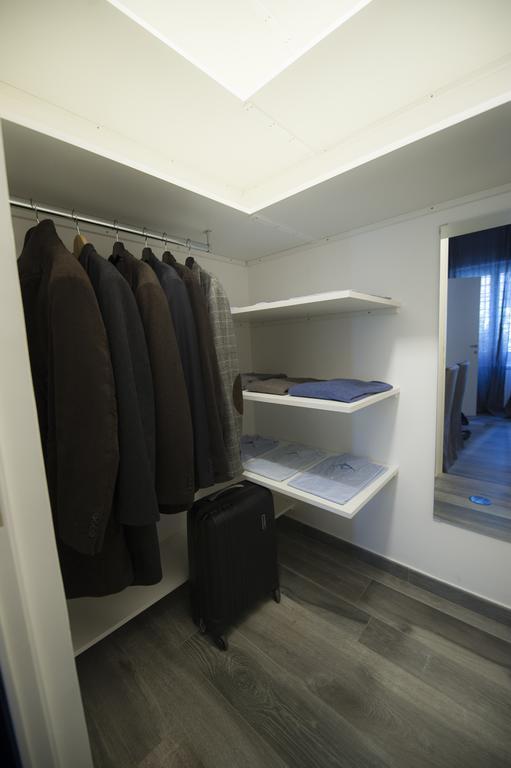 Porta Latina Suite - Private Apartment Rome'S Center Экстерьер фото