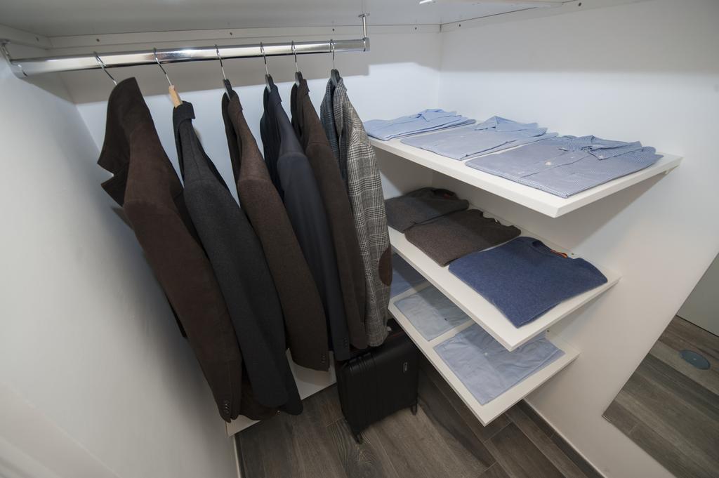 Porta Latina Suite - Private Apartment Rome'S Center Экстерьер фото
